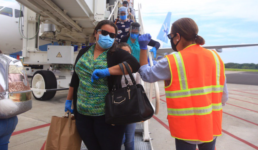 Sala pide bajar plazo para repatriar salvadoreños varados por Covid19