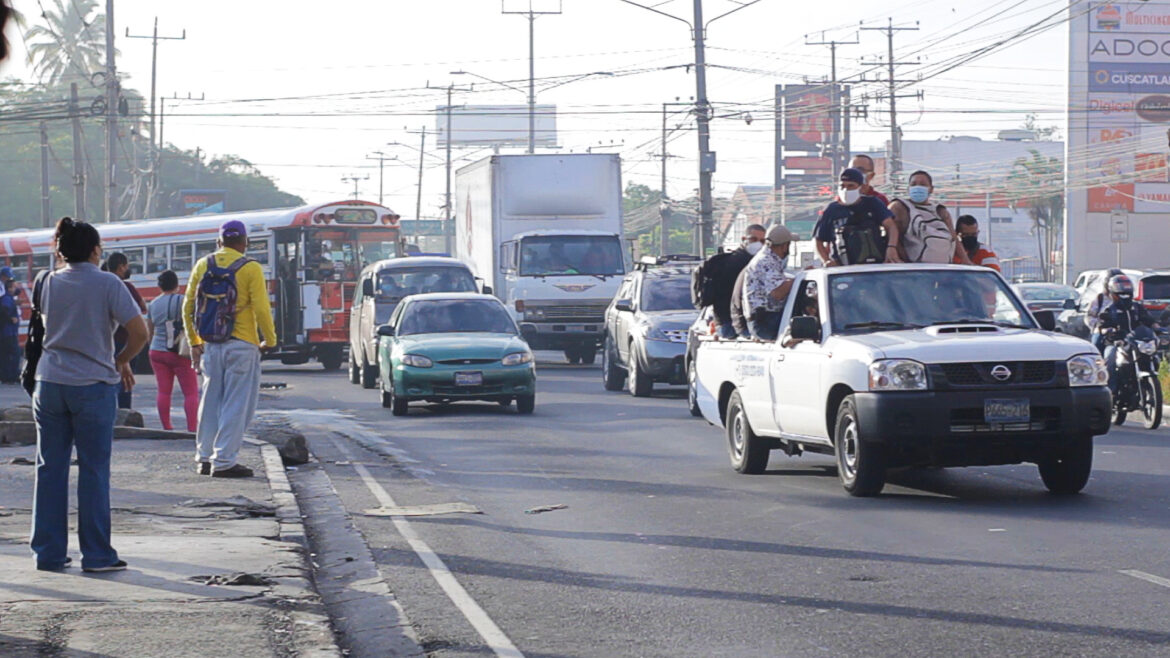 Transporte ilegal, la forma de transportarse de la mayoría