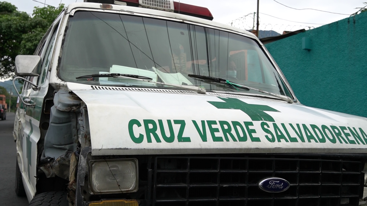 Cruz Verde realiza colecta para compra de ambulancias